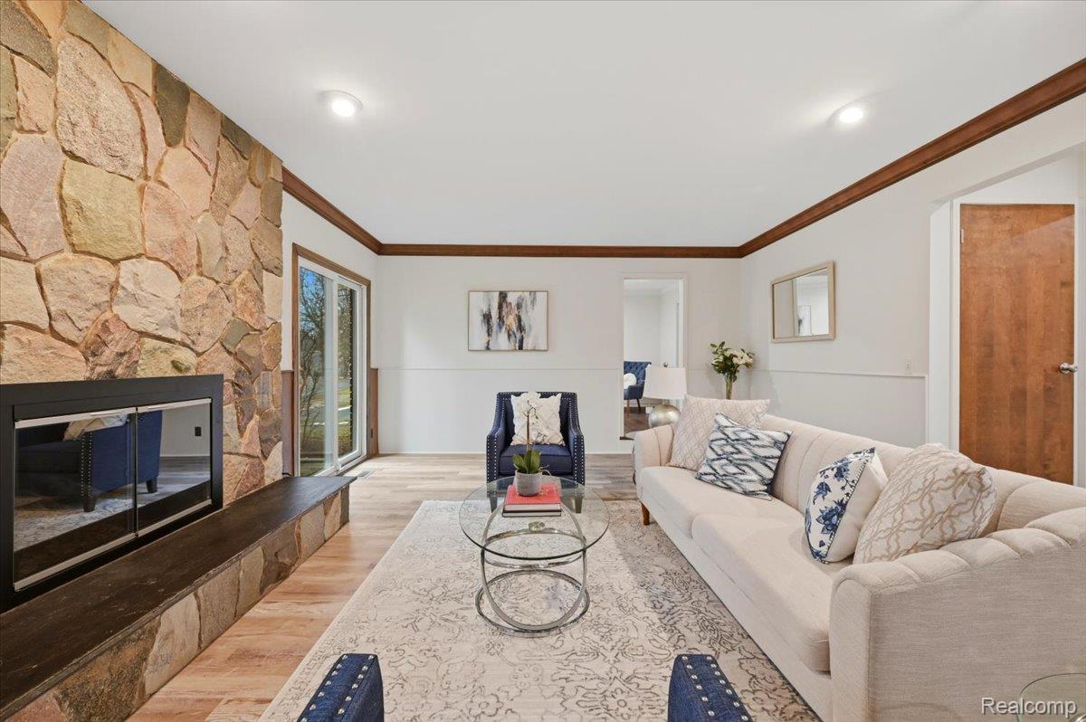 3755 Tremont Lane Ann Arbor City MI 48105