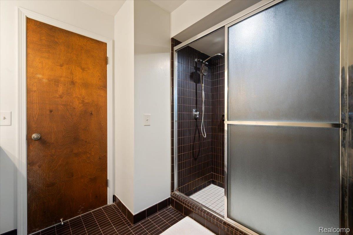 3755 Tremont Lane Ann Arbor City MI 48105