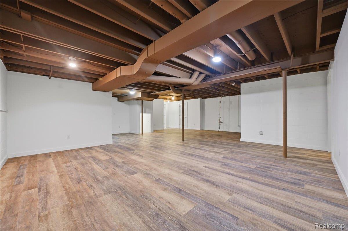 3755 Tremont Lane Ann Arbor City MI 48105