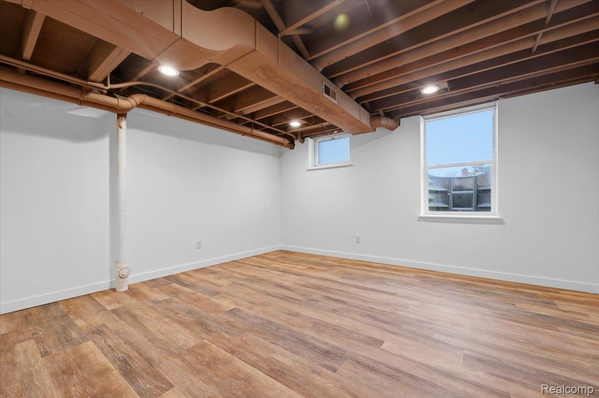 3755 Tremont Lane Ann Arbor City MI 48105