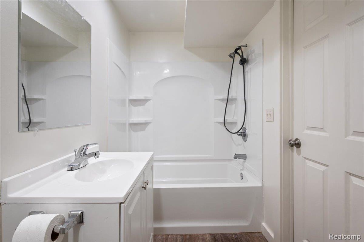 3755 Tremont Lane Ann Arbor City MI 48105