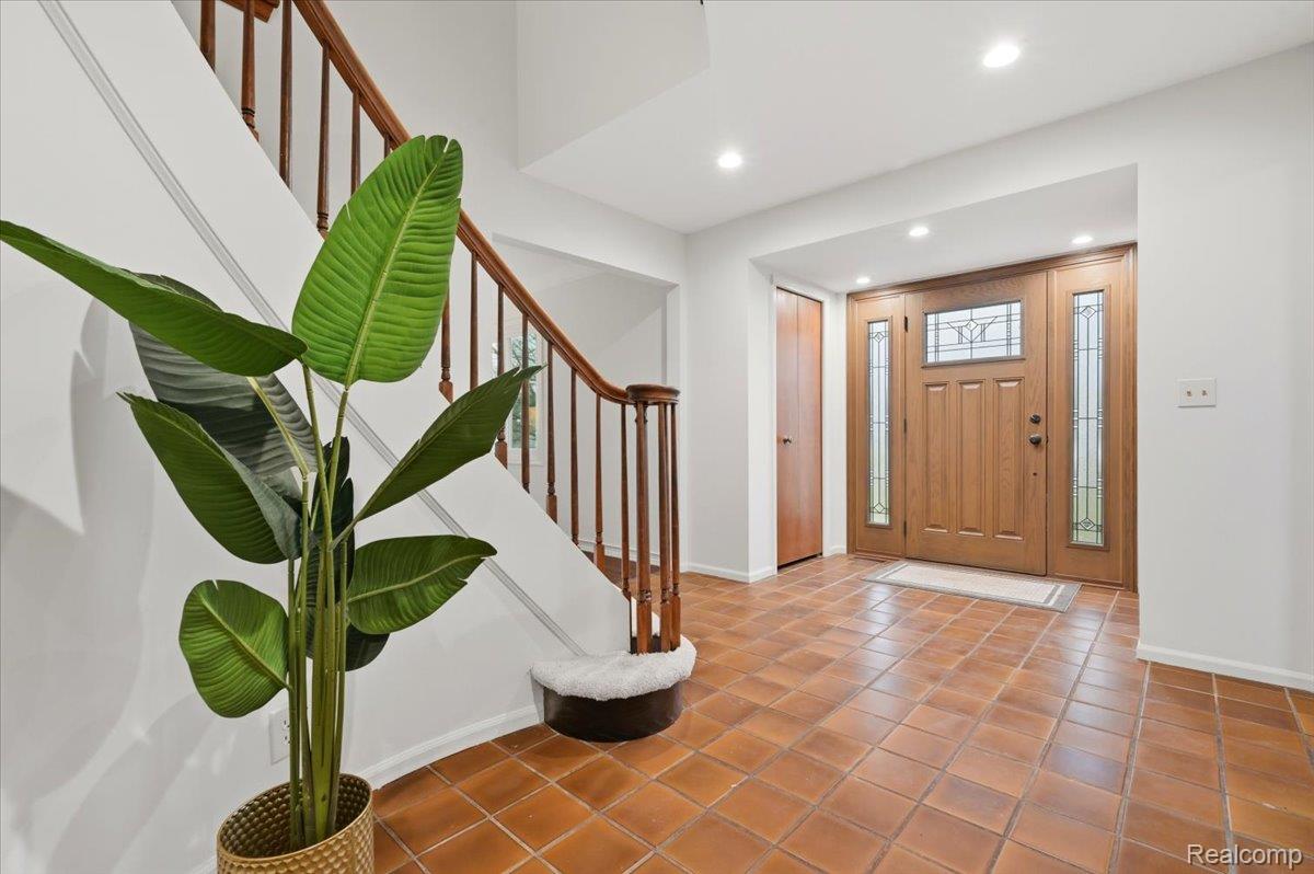 3755 Tremont Lane Ann Arbor City MI 48105