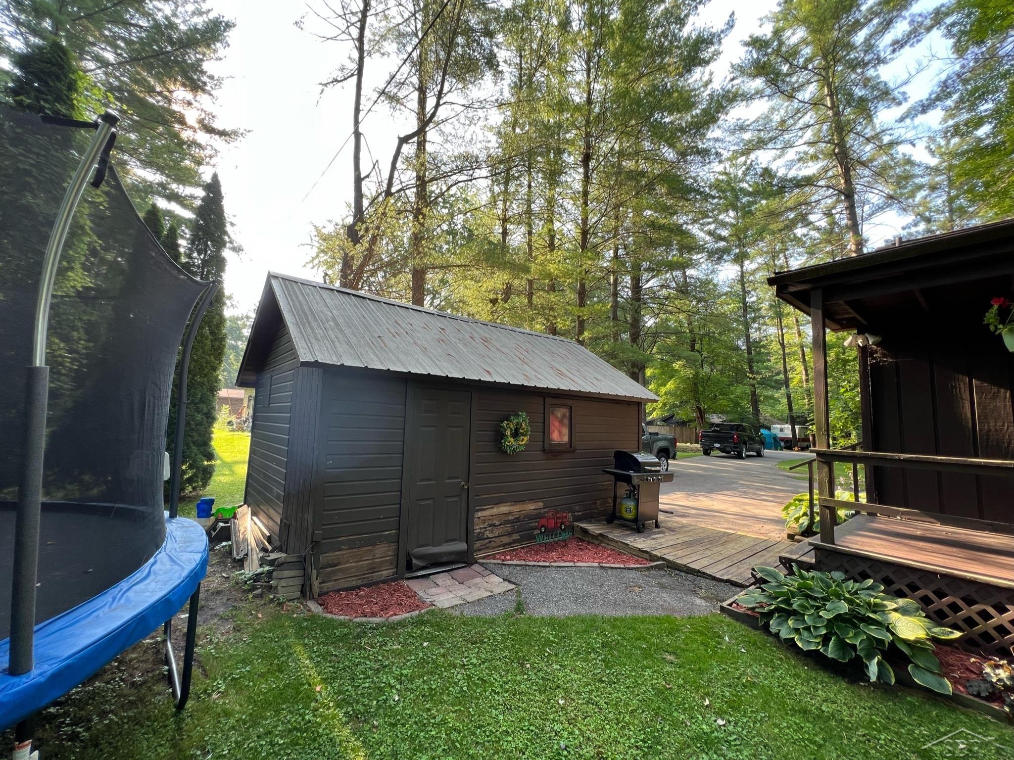 634 W Donald Street Jerome Township MI 48657