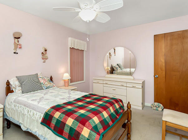 23165 Church Street Oak Park City MI 48237