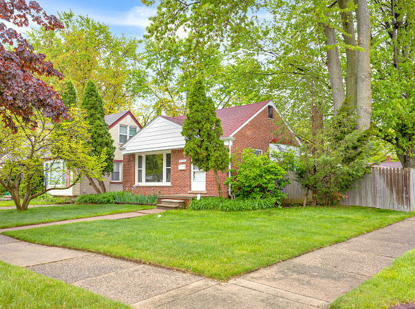 23165 Church Street Oak Park City MI 48237