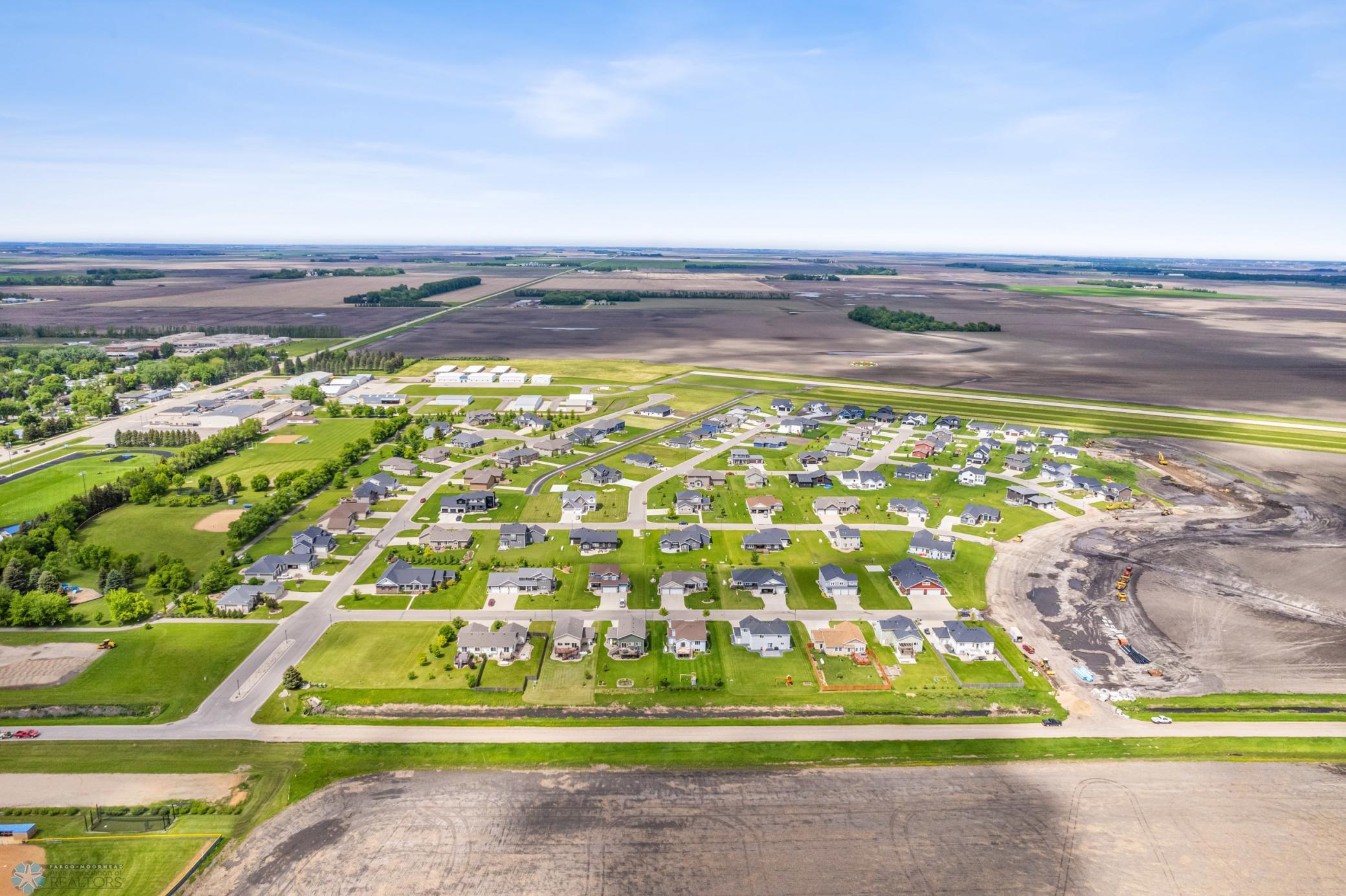 469 Skylane Street Kindred ND 58051