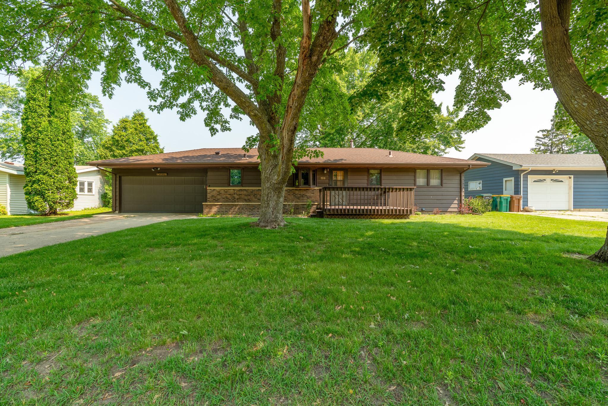 1510 Plainview Lane Albert Lea MN 56007