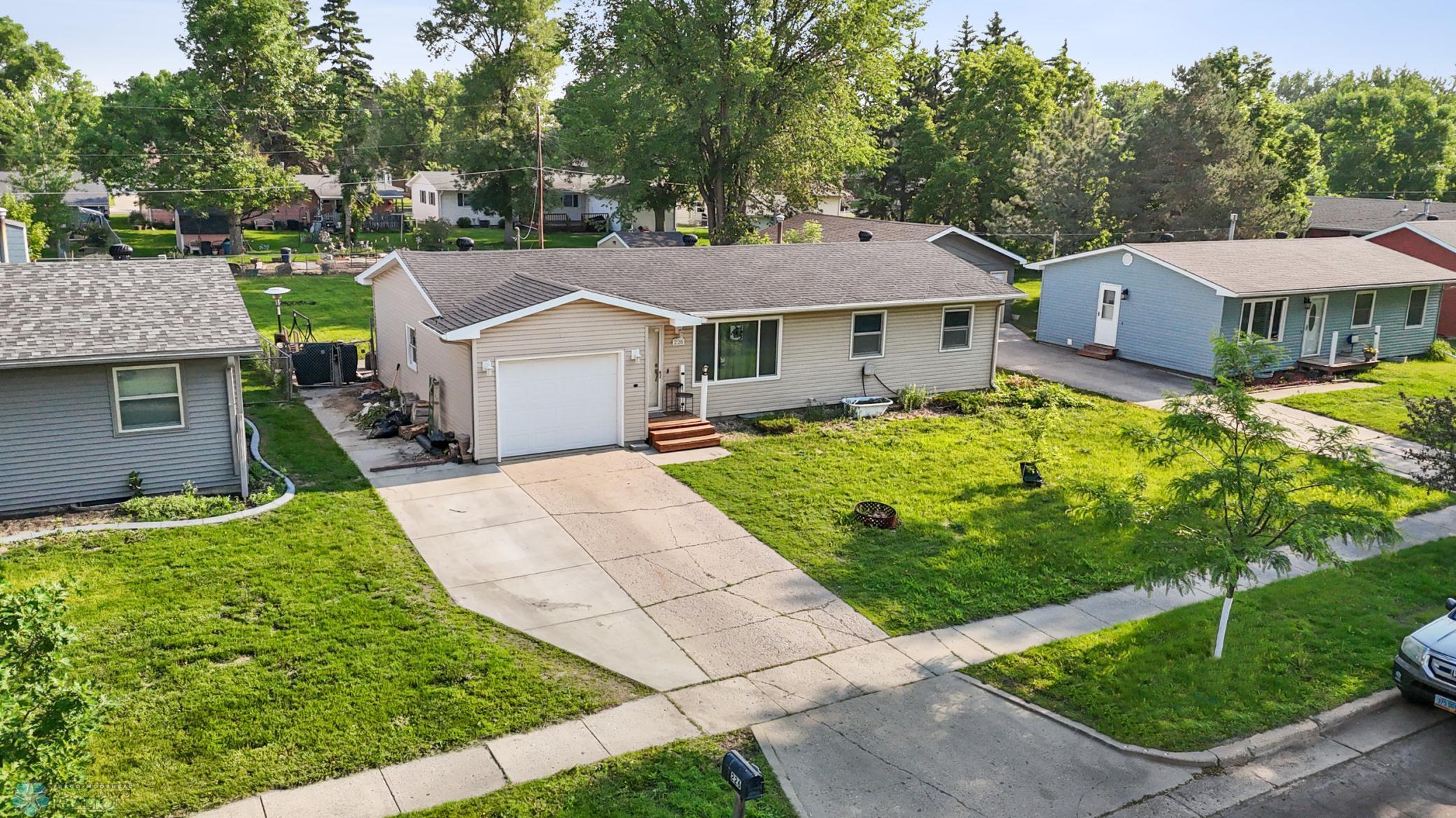 226 12th Avenue W West Fargo ND 58078