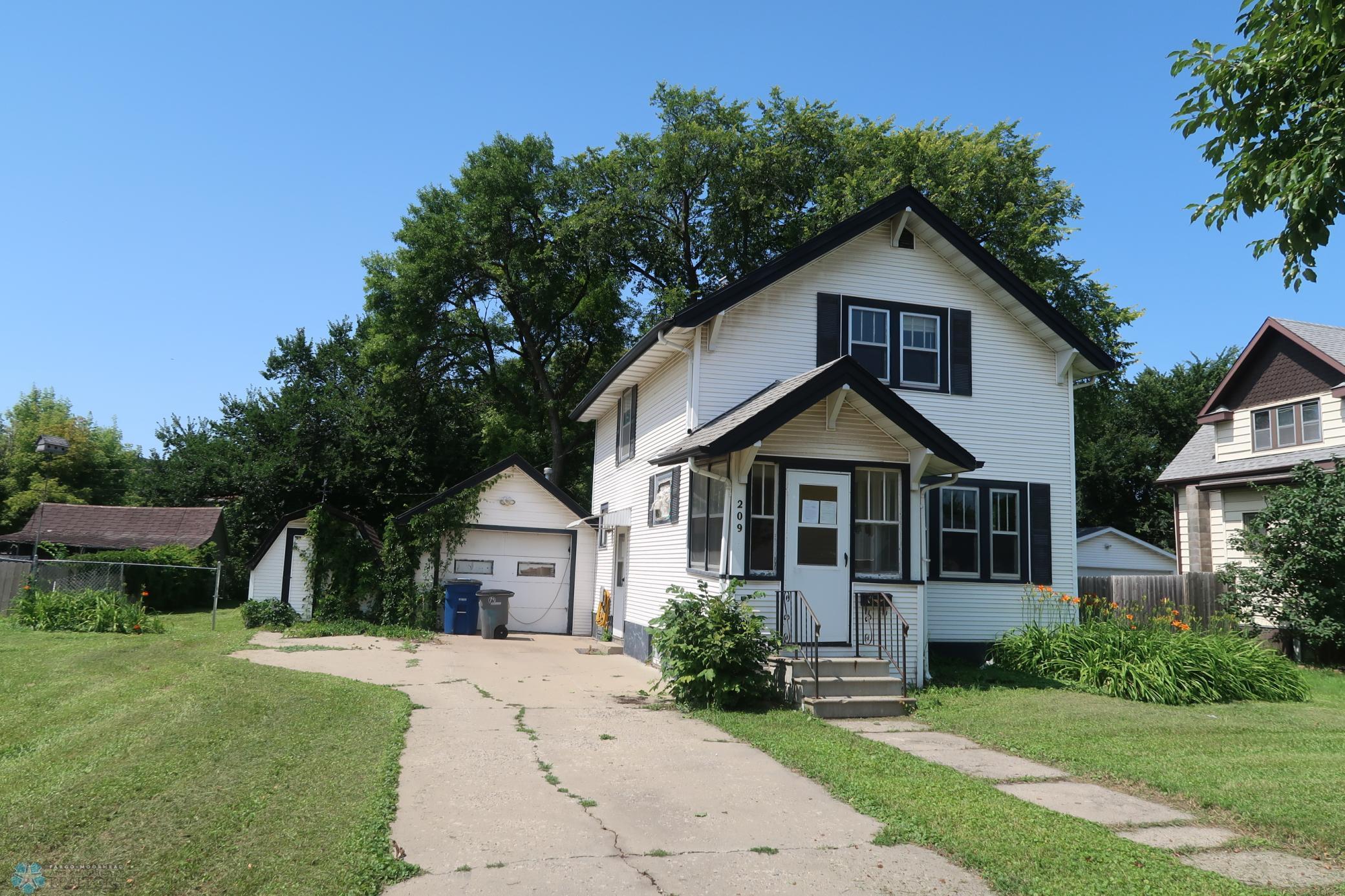 209 11th Street N Moorhead MN 56560