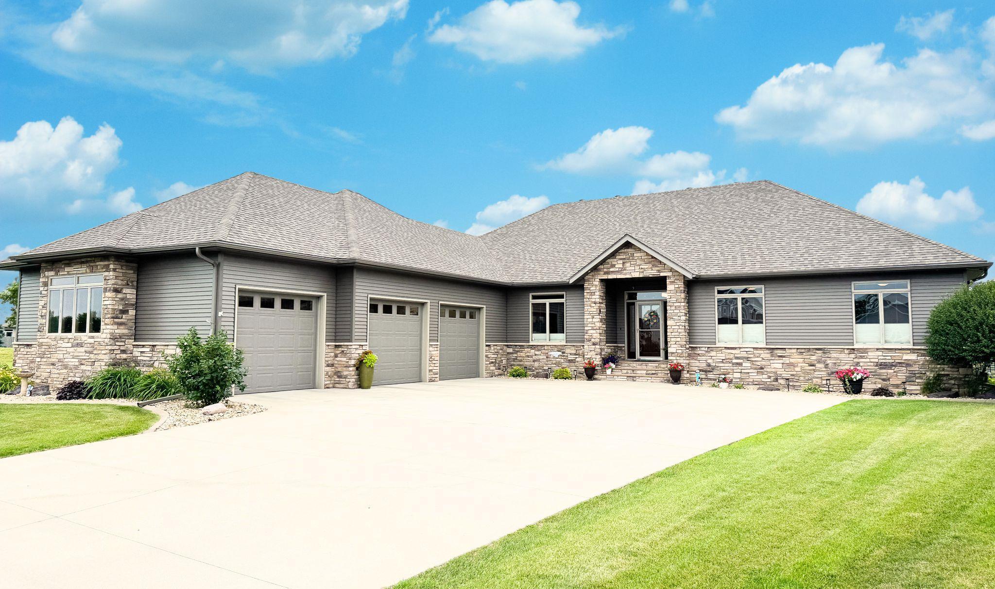 4517 Allyson Court Moorhead MN 56560