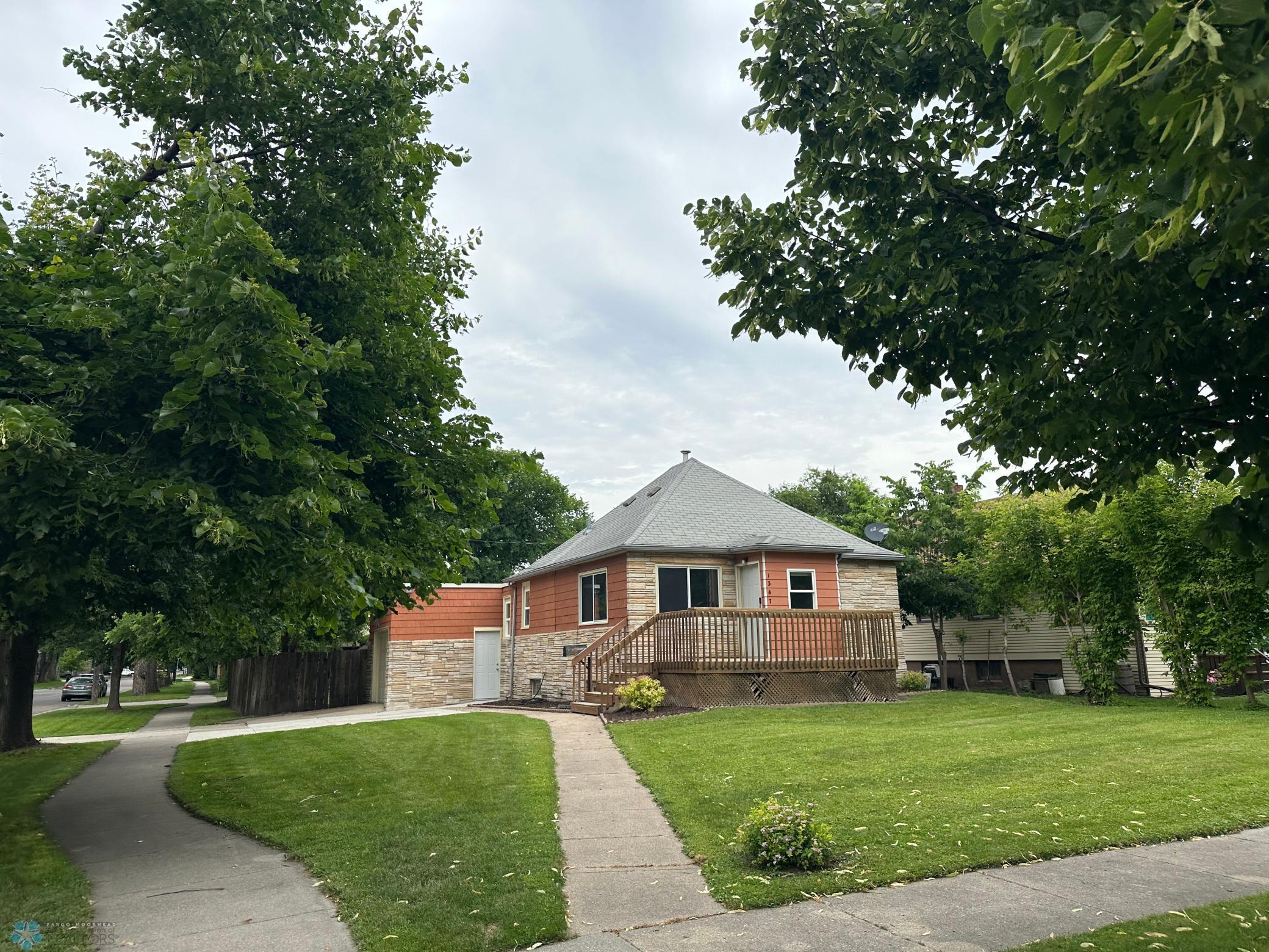 1347 12th Avenue S Fargo ND 58103