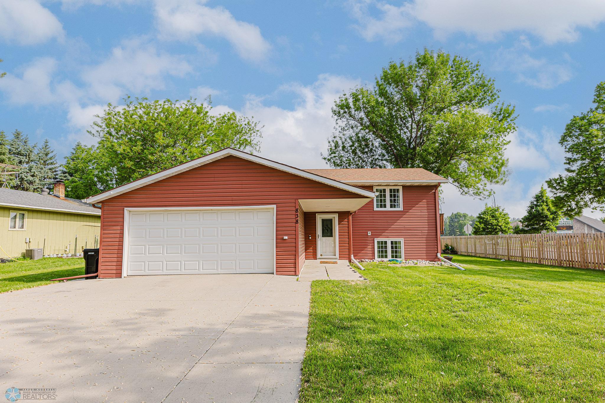 838 8th Avenue E West Fargo ND 58078