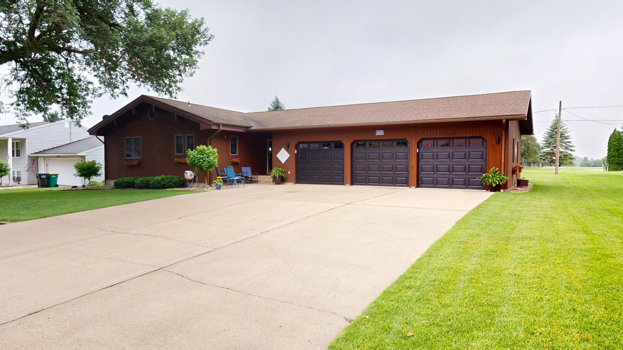 2017 Highland Avenue Albert Lea MN 56007