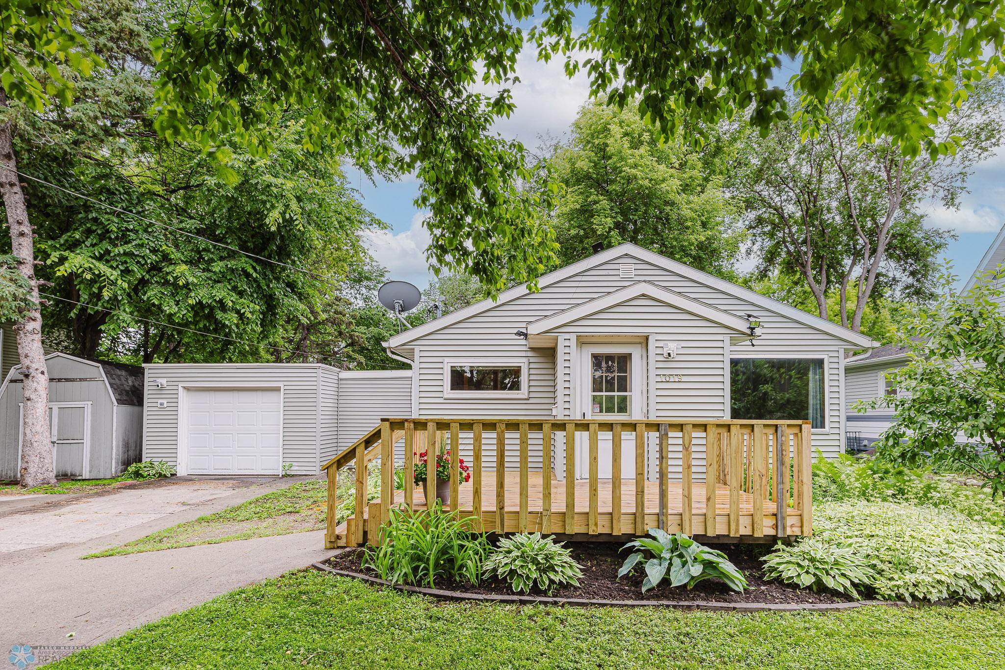 1019 3rd Avenue N Moorhead MN 56560