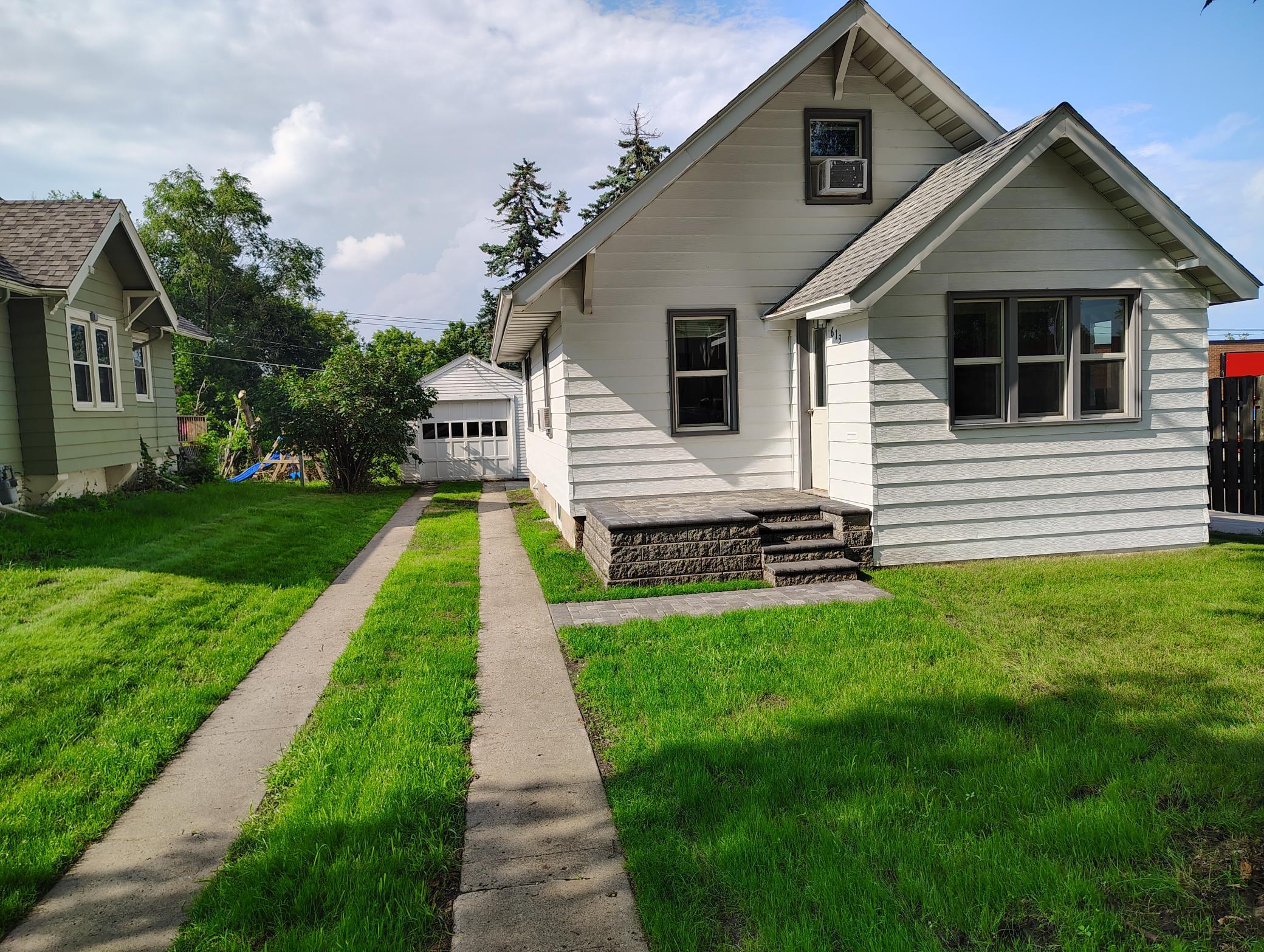 613 E Vernon Avenue Fergus Falls MN 56537