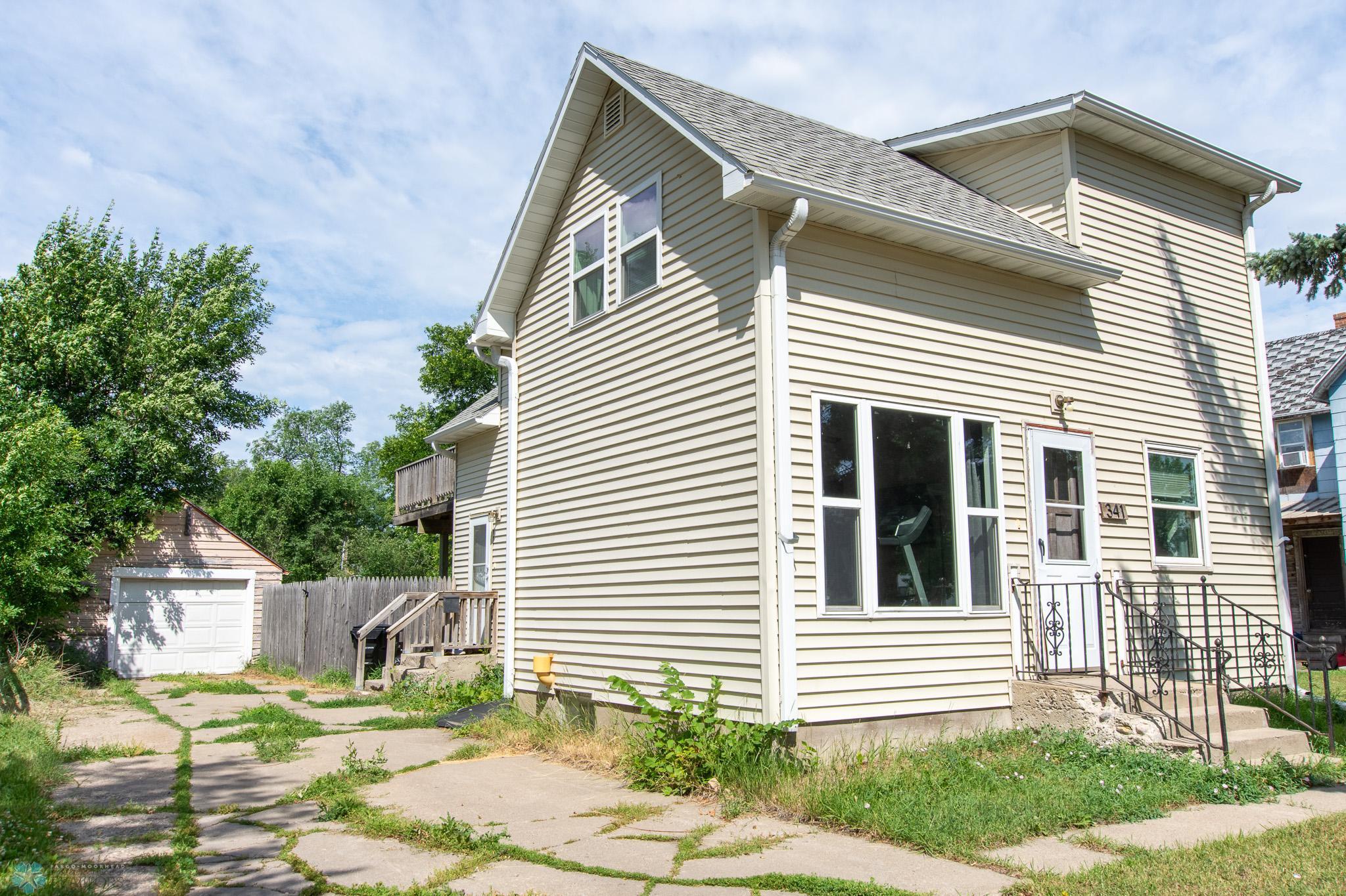 341 5th Avenue NE Valley City ND 58072