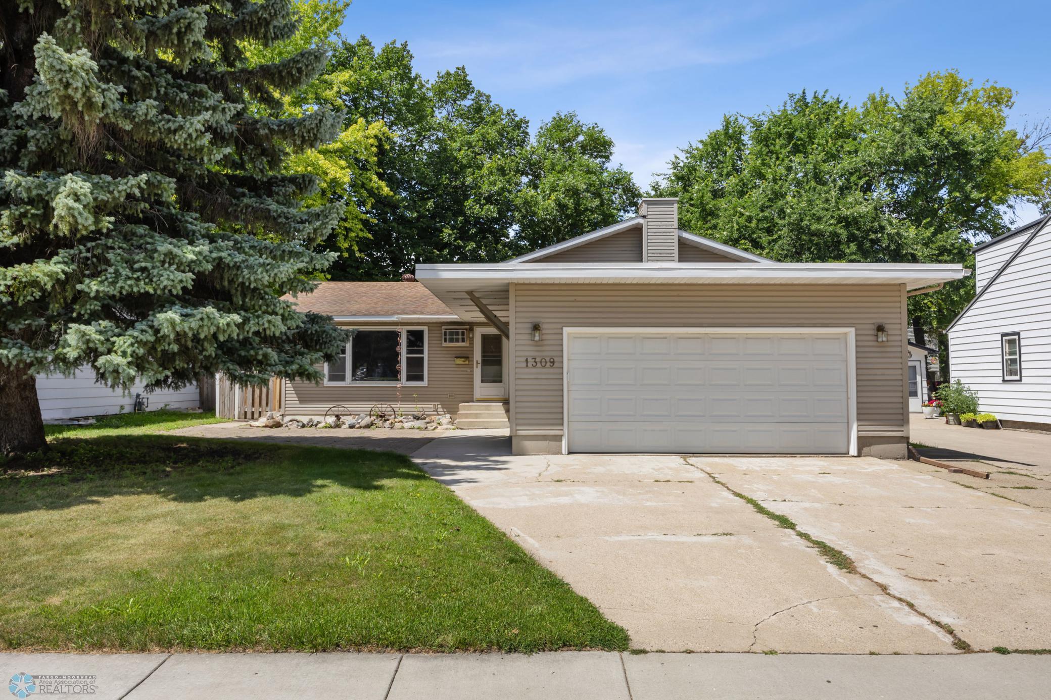 1309 17th Street S Fargo ND 58103