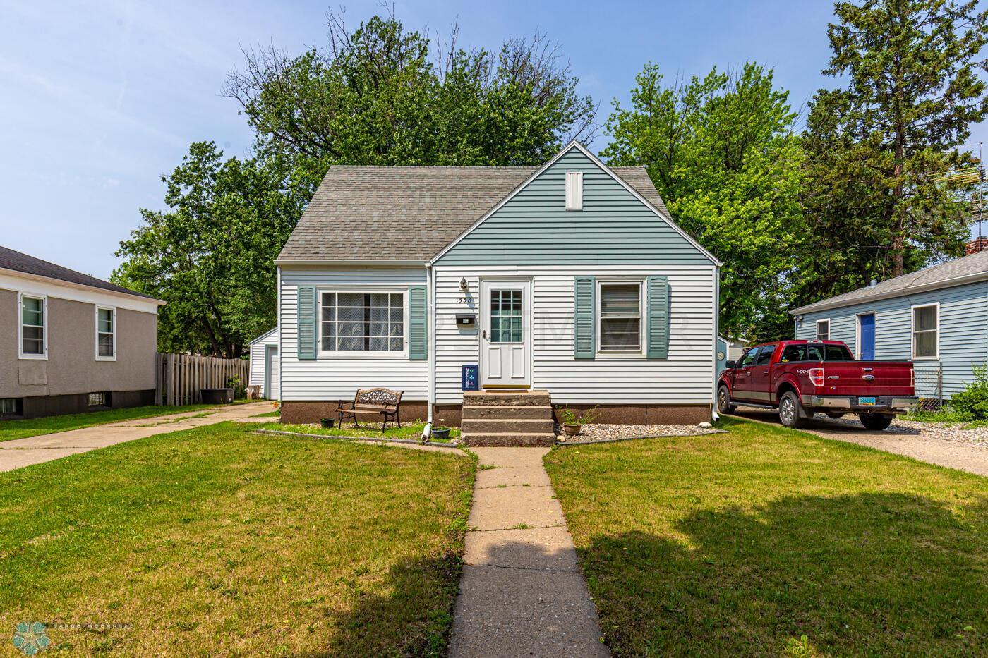 1538 10 Street N Fargo ND 58102