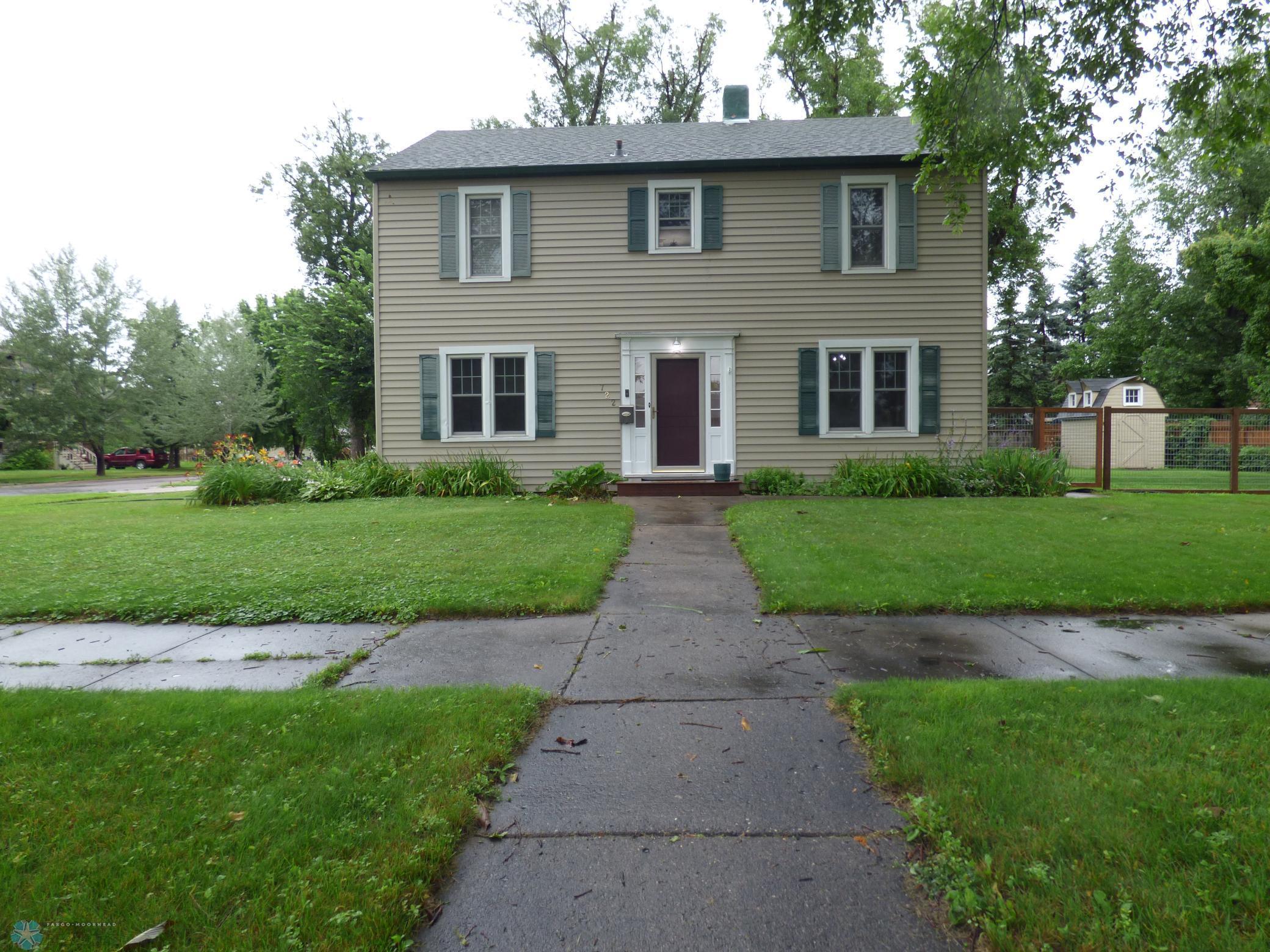 722 4th Avenue N Wahpeton ND 58075