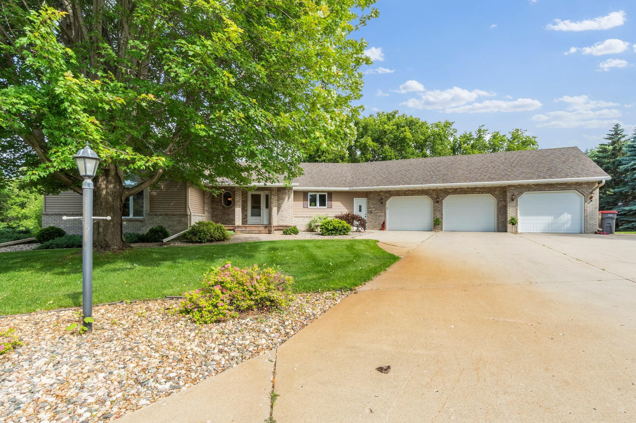 1500 Mc Auliffe Place NW Alexandria MN 56308