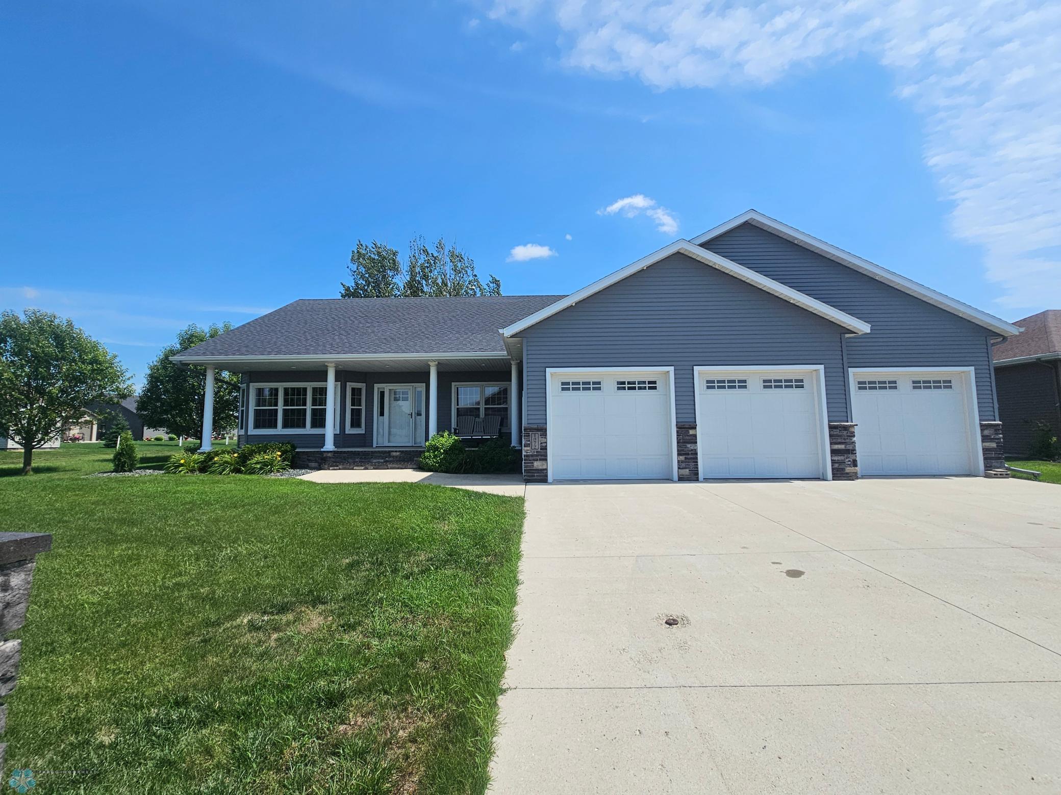 1972 Woodland Drive Wahpeton ND 58075