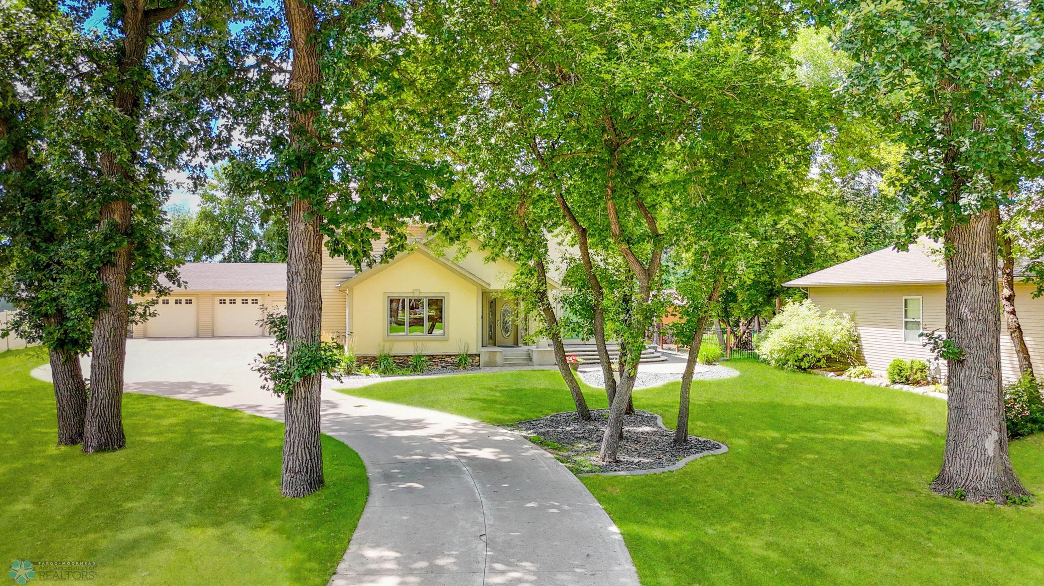 154 W Beaton Drive West Fargo ND 58078