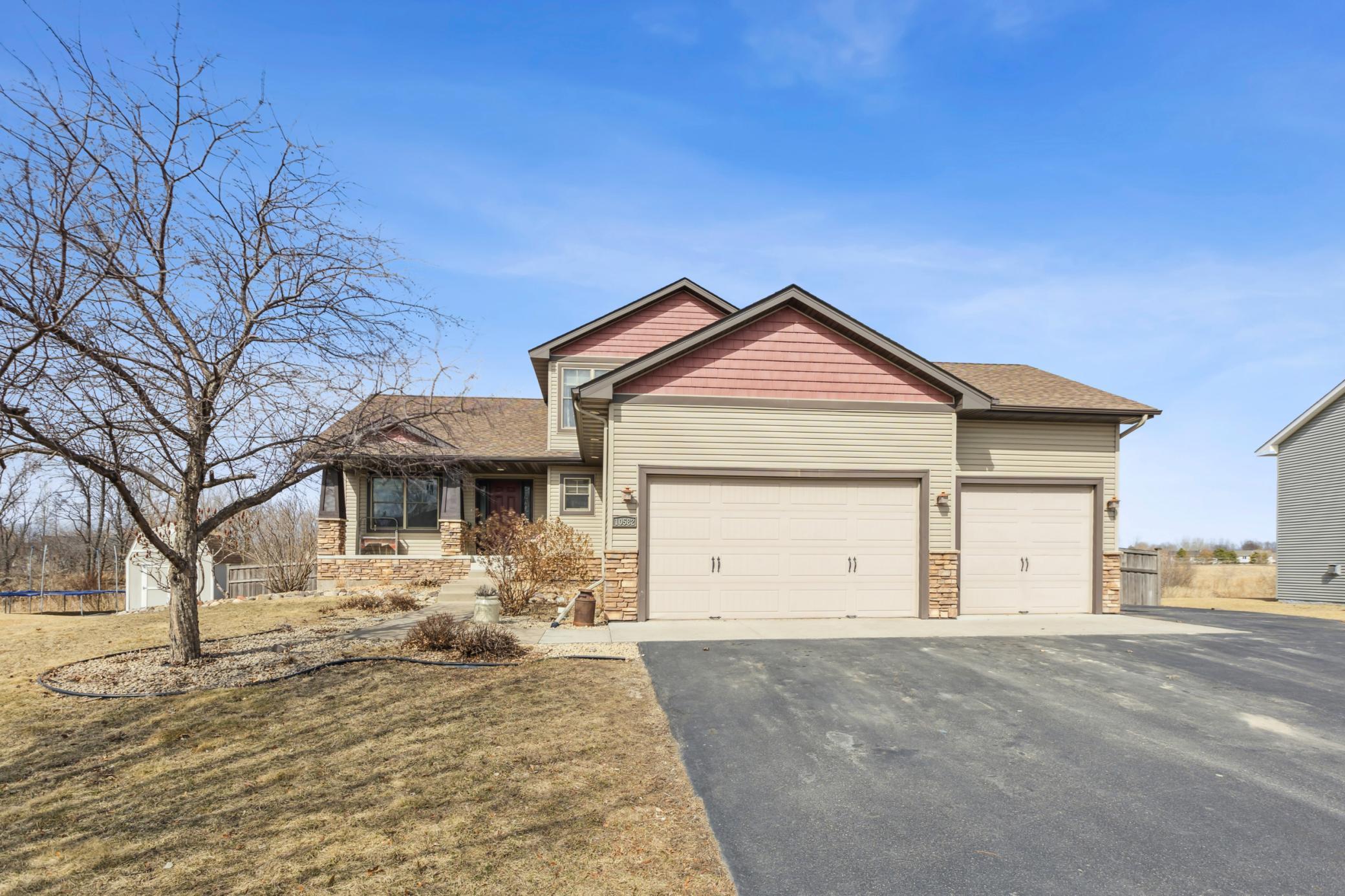 10582 49th Street NE Albertville MN 55301
