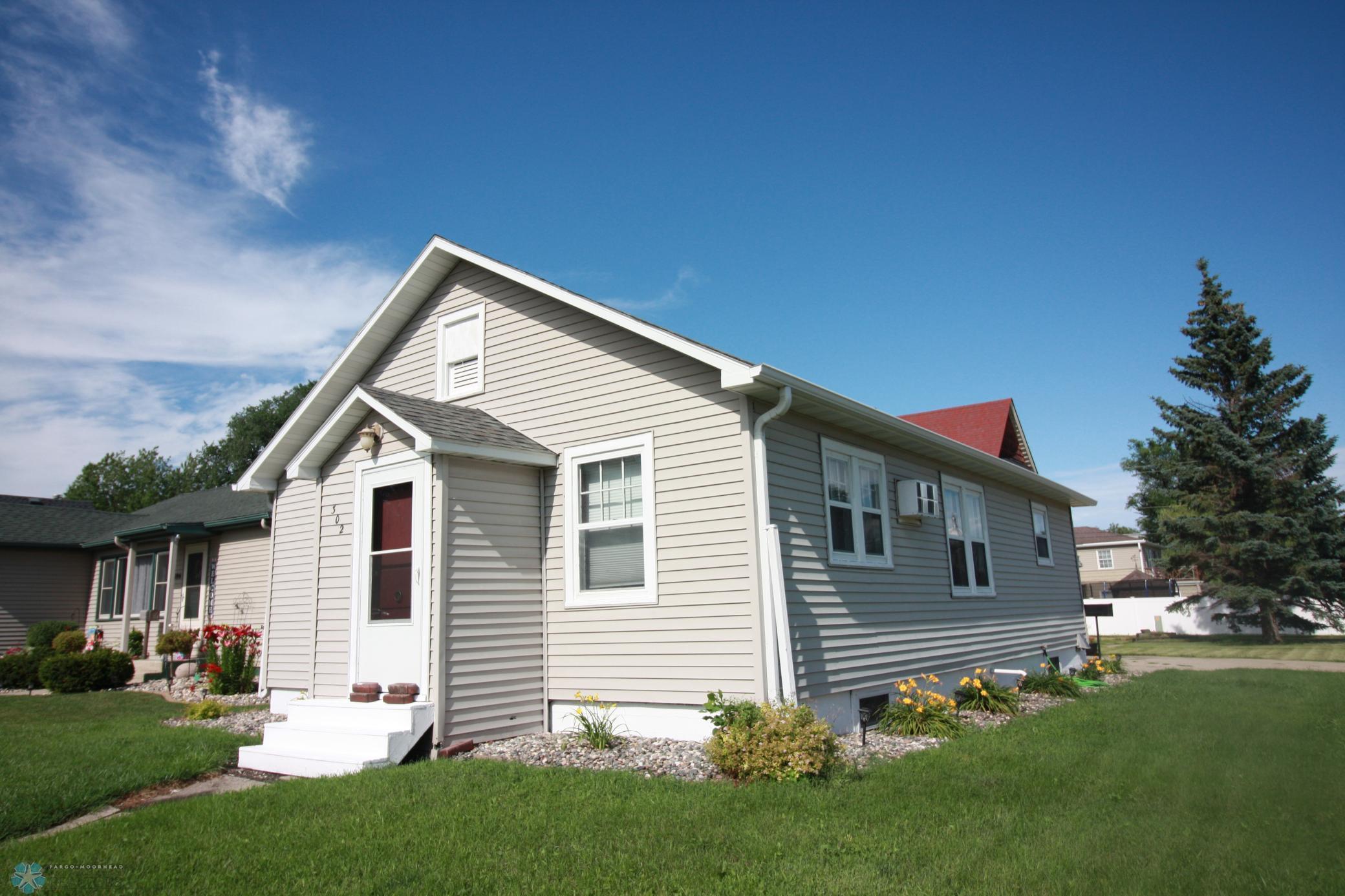 302 7th Street N Wahpeton ND 58075
