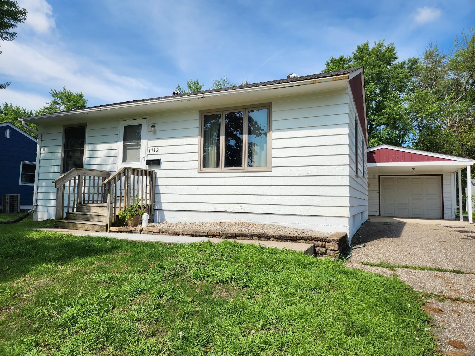 1412 Manor Avenue Albert Lea MN 56007