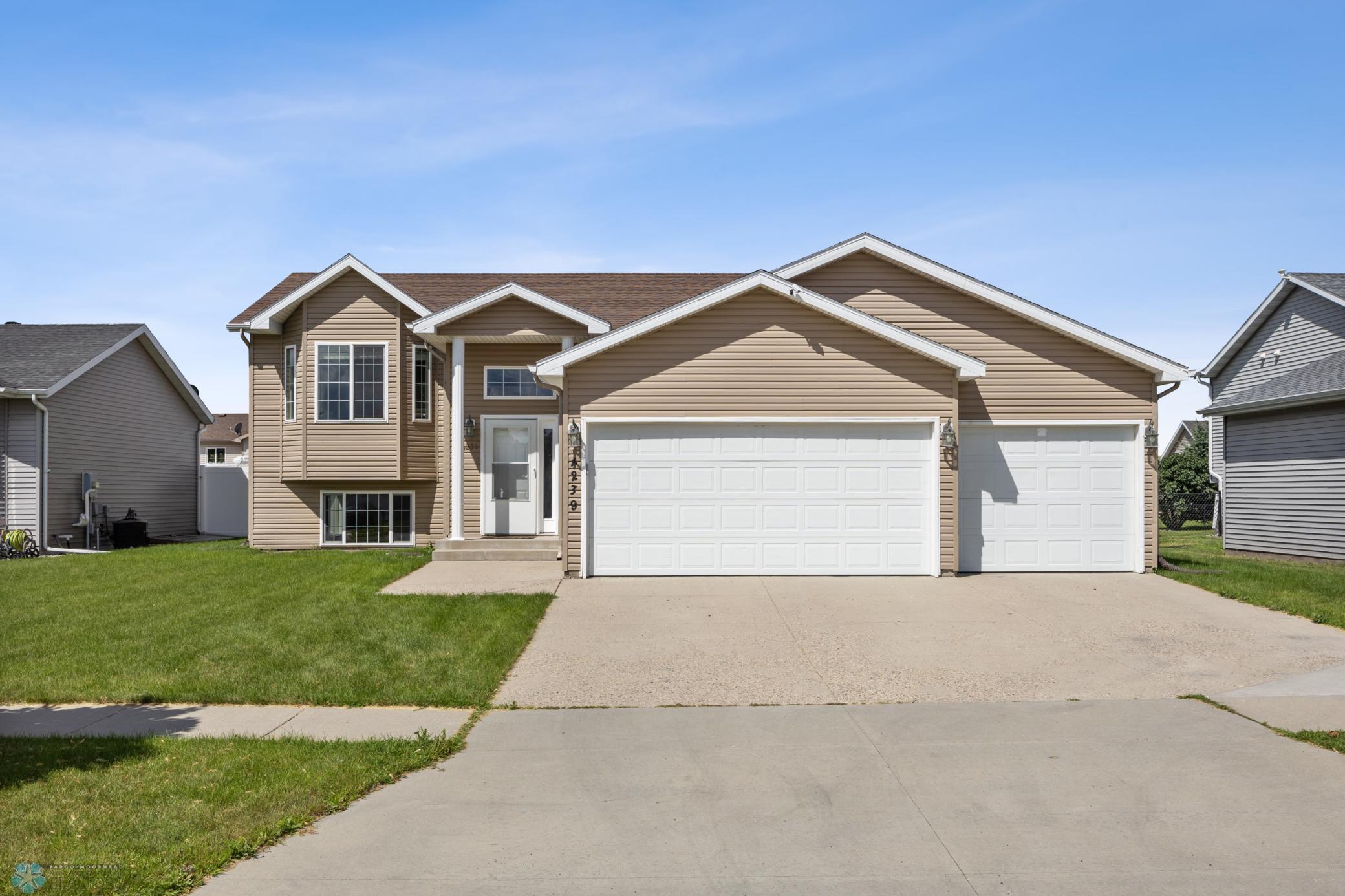 4239 16th Street S Moorhead MN 56560