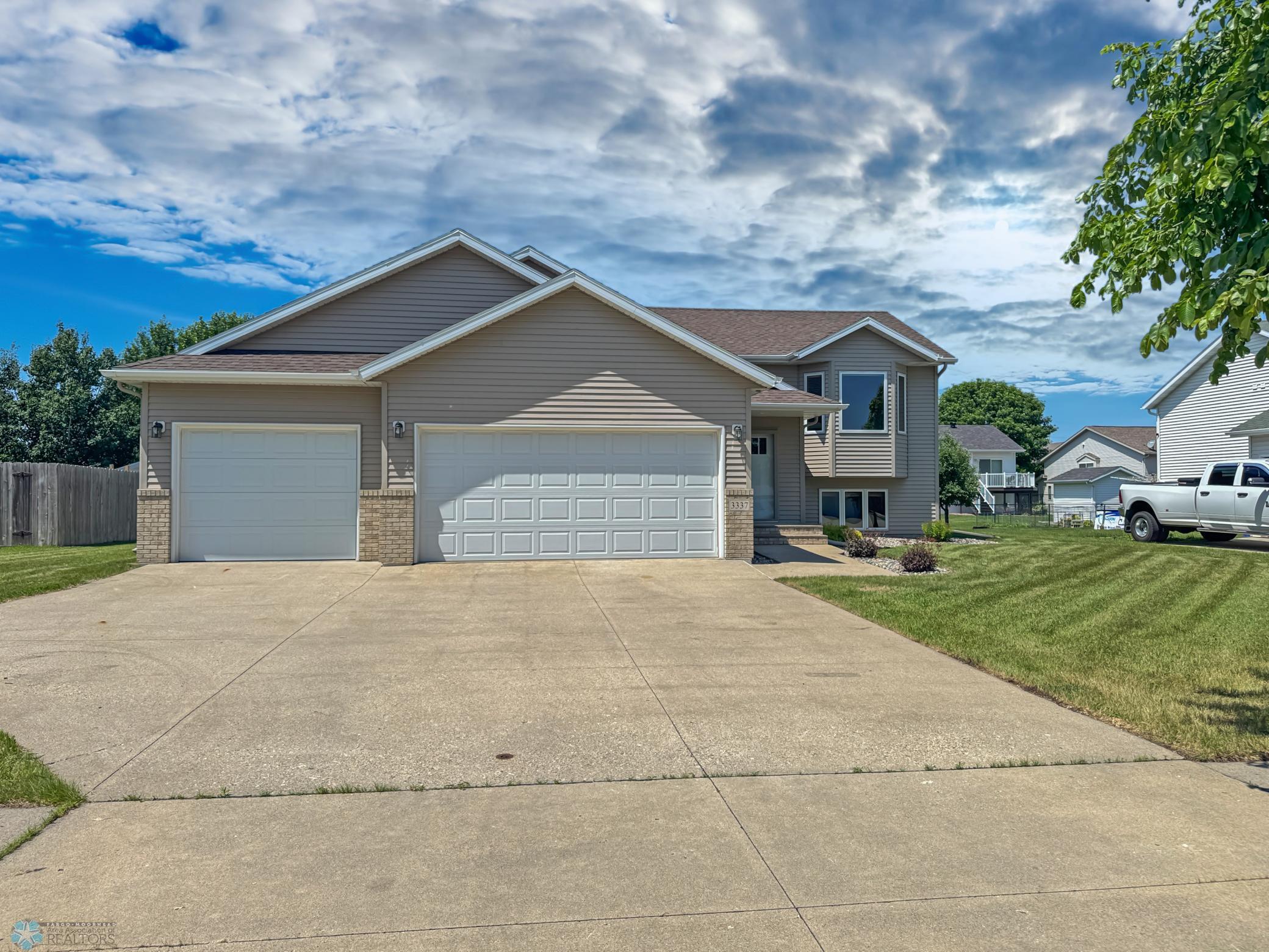 3337 Monroe Street S Fargo ND 58104