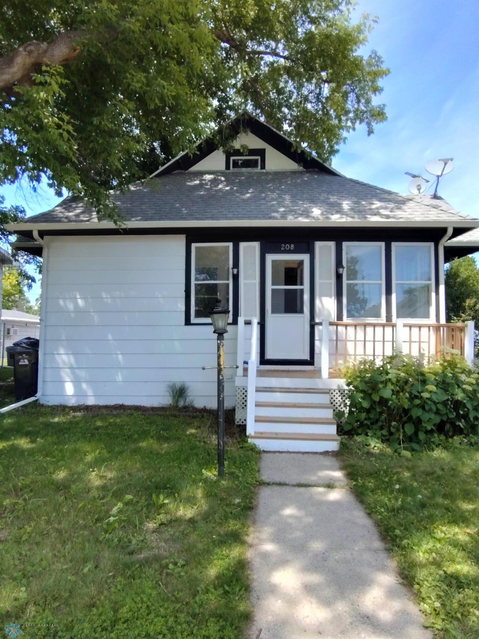 208 1 Avenue SE Dilworth MN 56529