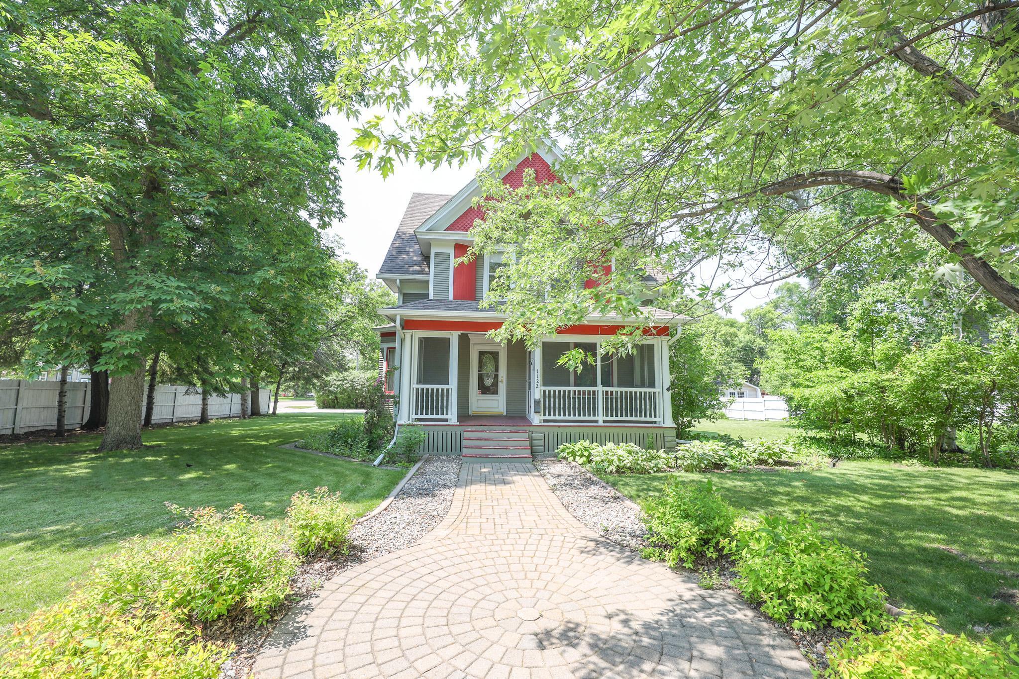1122 Fillmore Street Alexandria MN 56308
