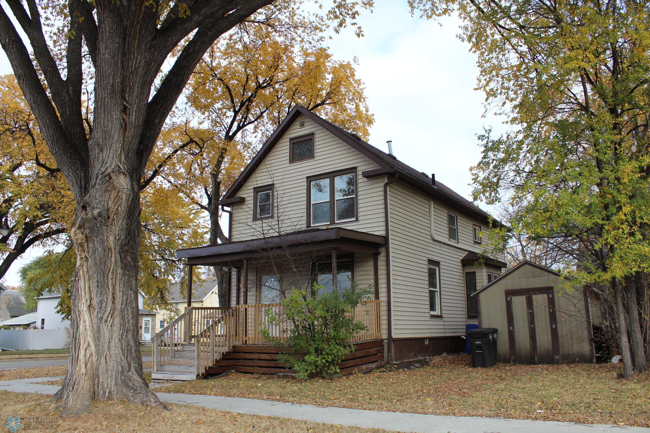 921 6th Avenue N Fargo ND 58102