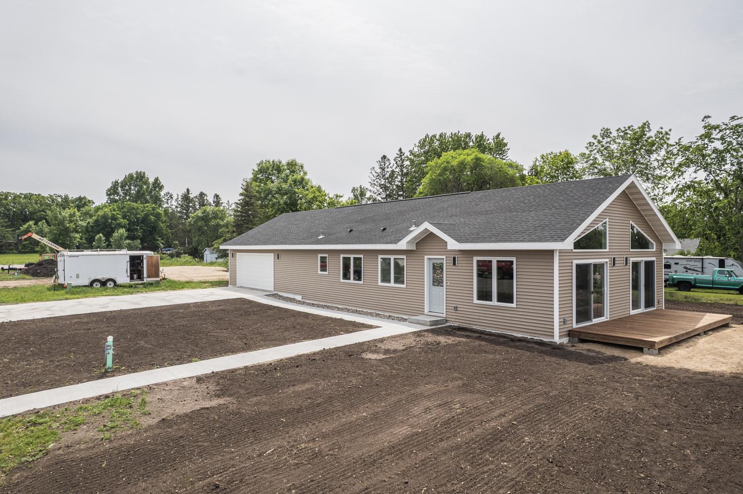 726 Dandrew Lane Detroit Lakes MN 56501
