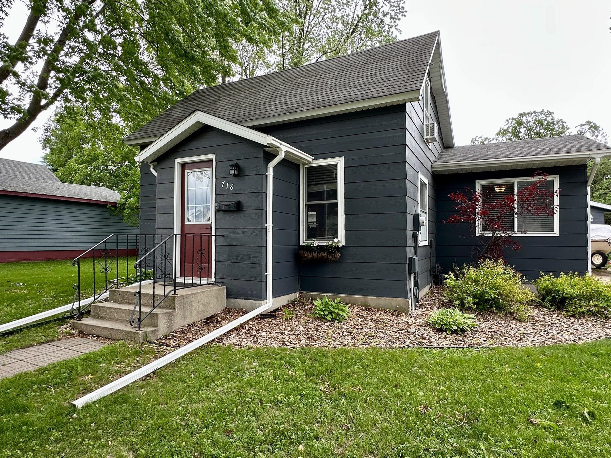 718 4th Avenue E Alexandria MN 56308
