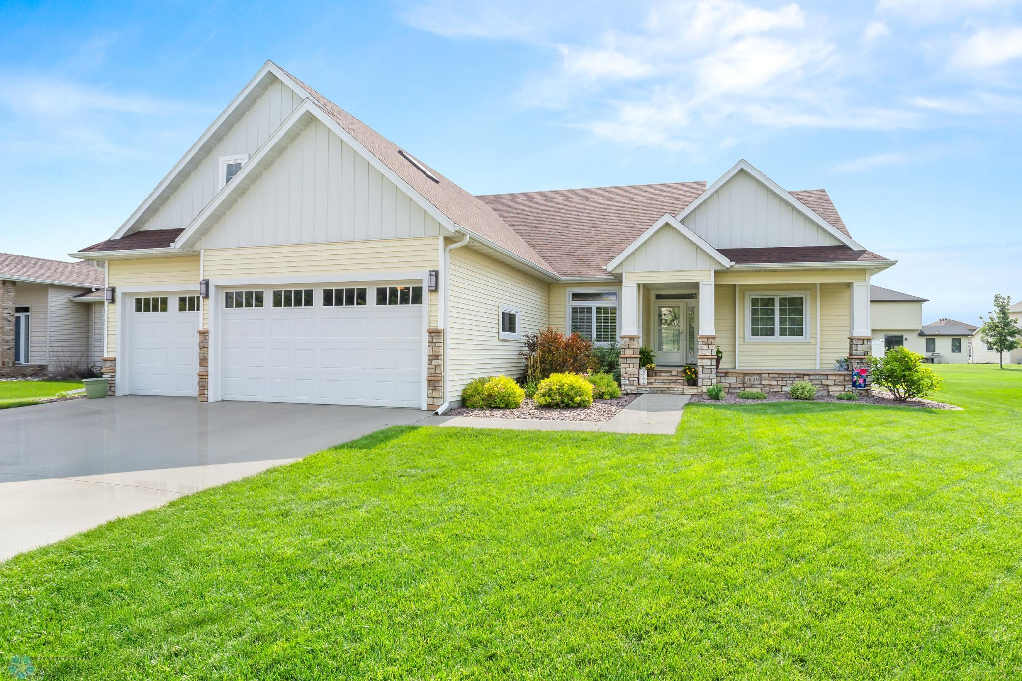 1839 Queensbury Street West Fargo ND 58078