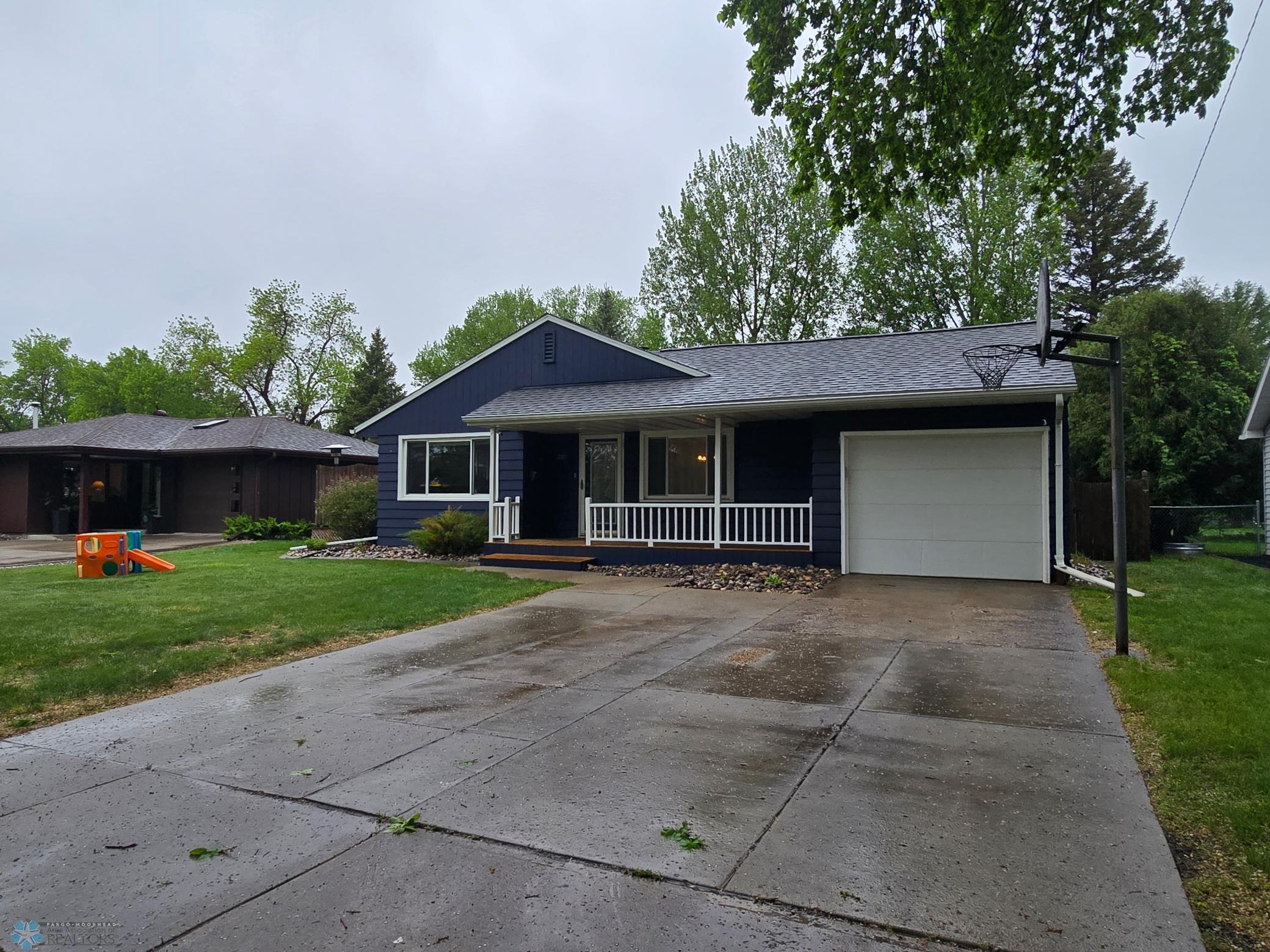 2105 7th Street S Moorhead MN 56560
