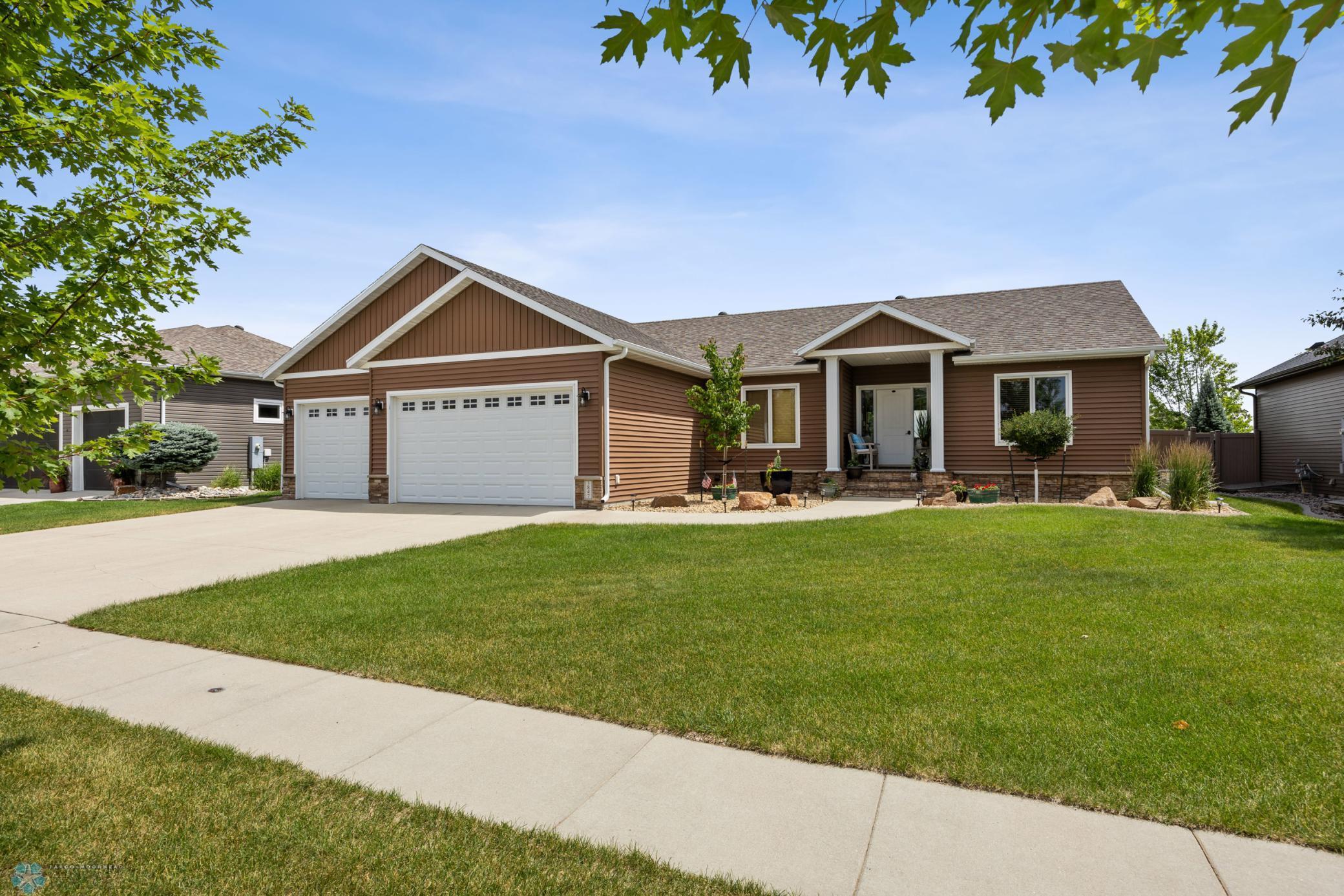 3847 Reserve Drive E West Fargo ND 58078
