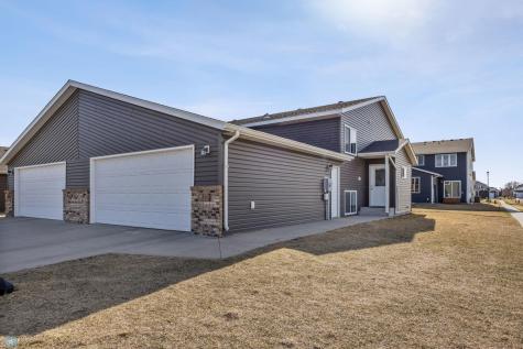 38 Cedar Drive Mapleton ND 58059