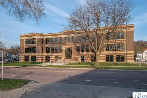 201 N Broad Street Mankato MN 56001