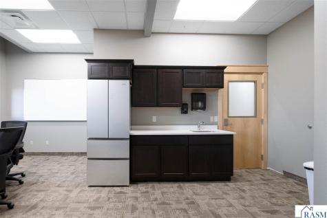 201 N Broad Street Mankato MN 56001