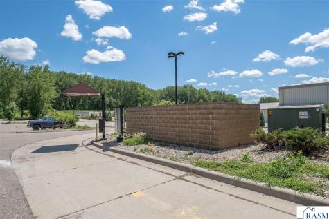 101 W Lind Court Mankato MN 56001