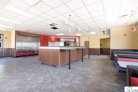 101 W Lind Court Mankato MN 56001