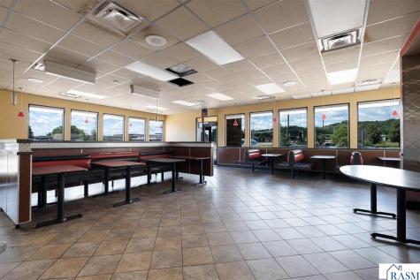 101 W Lind Court Mankato MN 56001