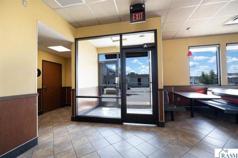 101 W Lind Court Mankato MN 56001
