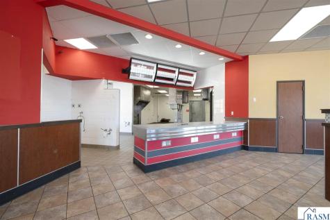 101 W Lind Court Mankato MN 56001