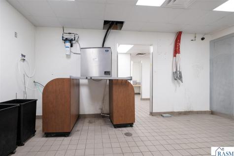 101 W Lind Court Mankato MN 56001