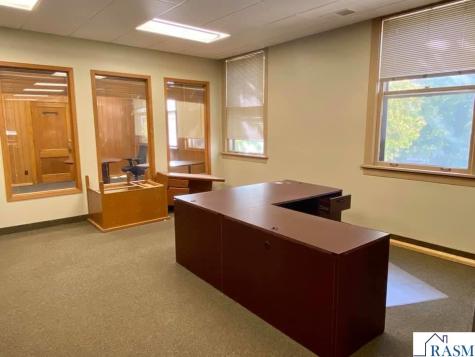 100-114 E Walnut Street Mankato MN 56001
