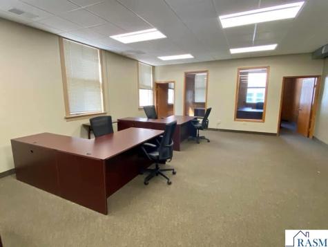 100-114 E Walnut Street Mankato MN 56001